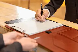 苹果电脑什么牌的好