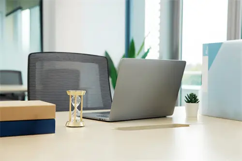 建筑装饰工程学什么电脑